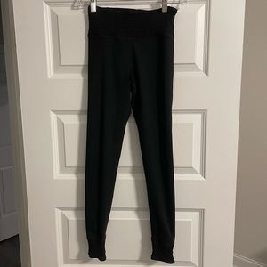 High waisted leggings